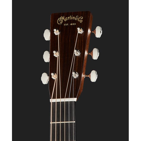 Martin Guitars 00-28