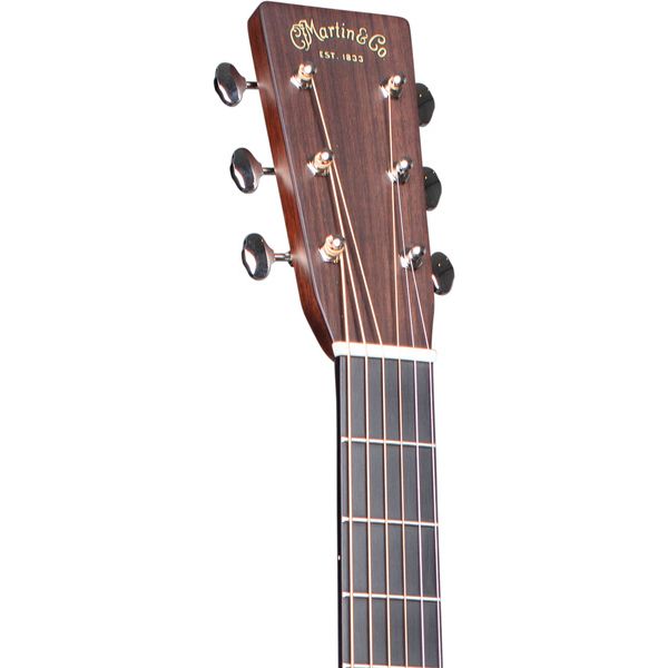 Martin Guitars D-28 Ambertone