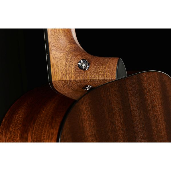 Martin Guitars D-12E Sitka Sapele