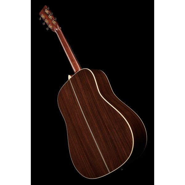 Martin Guitars HD-28ELRB