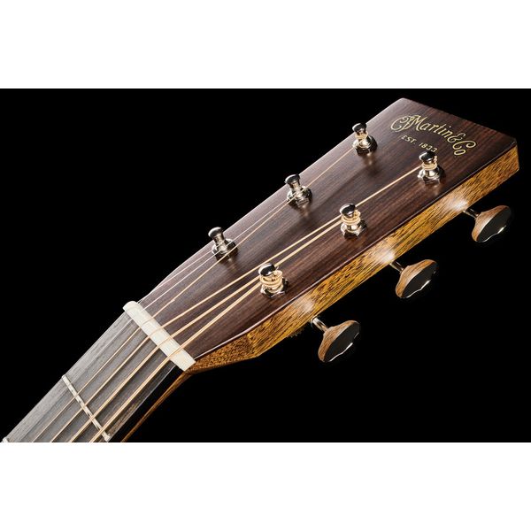 Martin Guitars OM-28 Lefthand