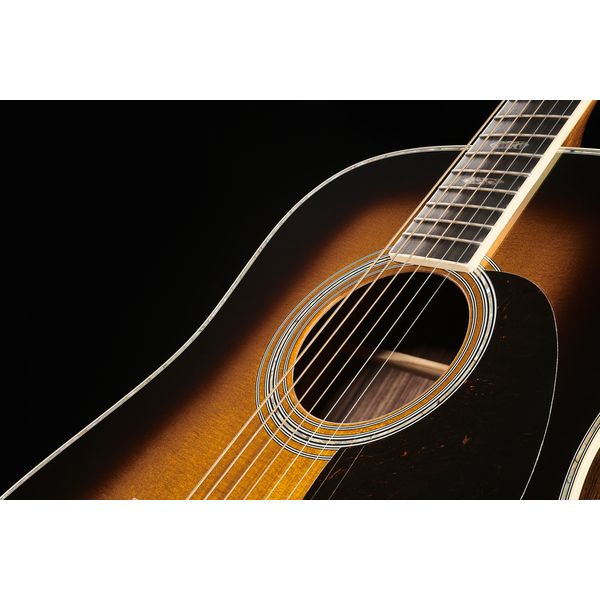 Martin Guitars D41 Sunburst
