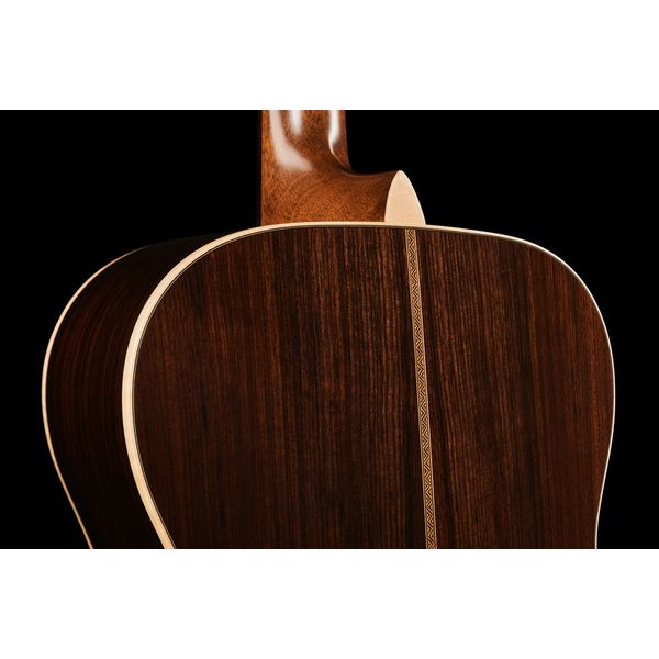 Martin Guitars 000-28 Modern Deluxe