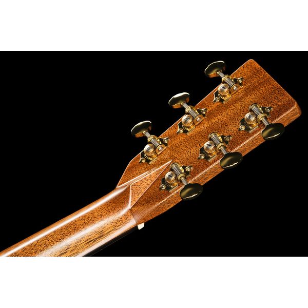 Martin Guitar OM-28E Modern Deluxe