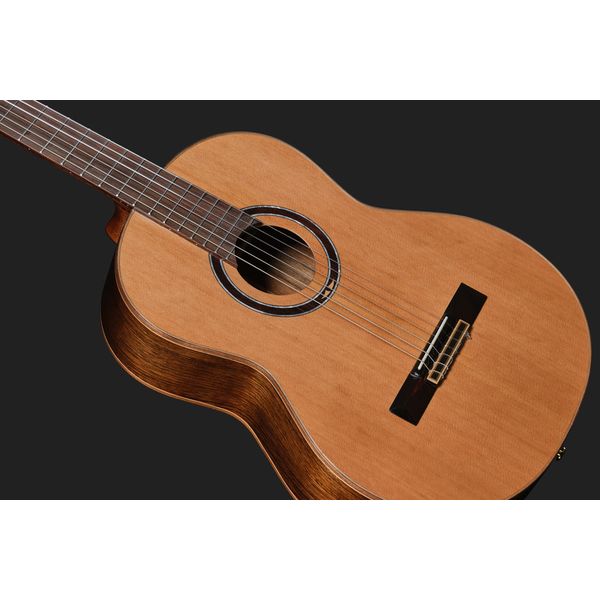 Ortega R159