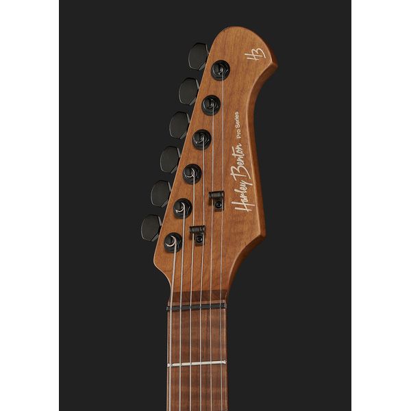 Harley Benton Fusion-III HSS Roasted Bundle