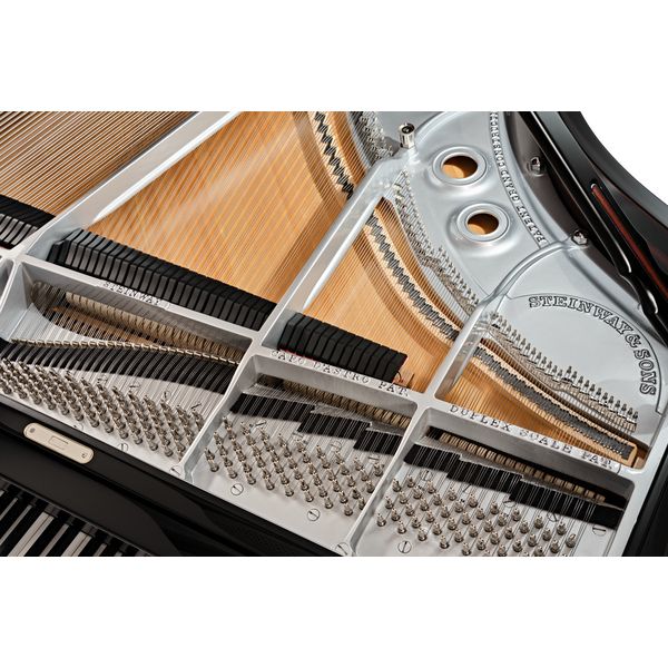 Steinway & Sons L Grand Piano