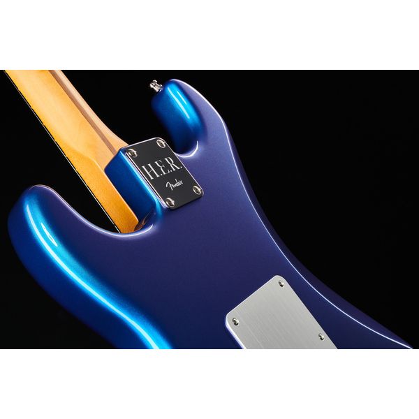 Fender Limited Edition H.E.R. Strat – Thomann United States