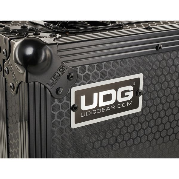 UDG Flight Case Denon DJ SC Live 4