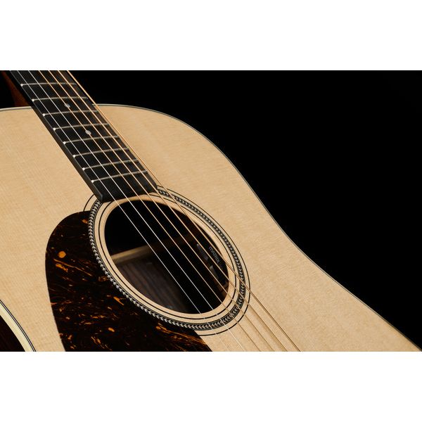 Martin Guitars D-16E-01 LH