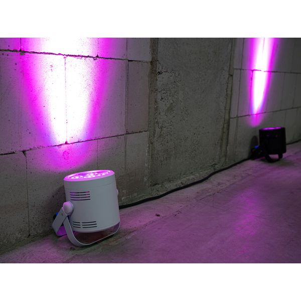 Eurolite LED Silent Par 6 QCL Floor WH