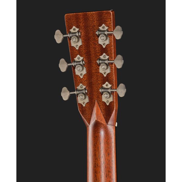 Martin Guitar D-28 StreetLegend