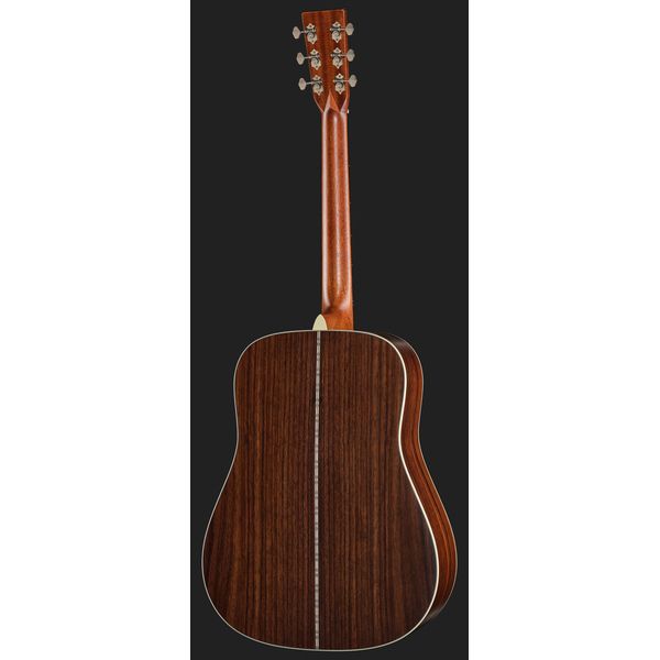 Martin Guitar D-28 StreetLegend