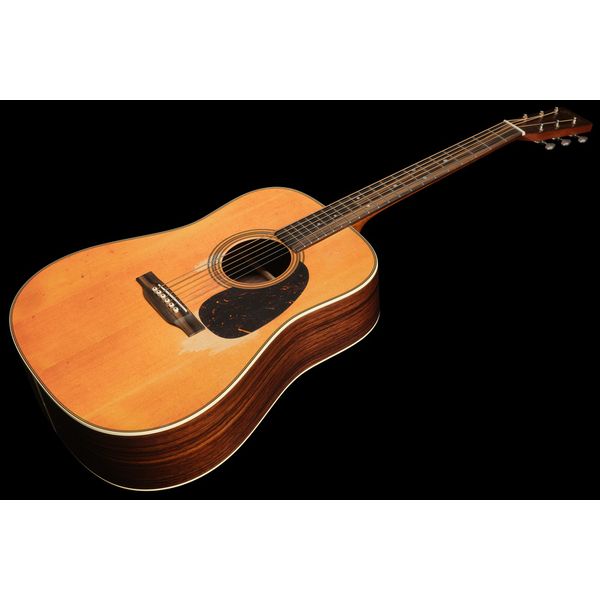 Martin Guitar D-28 StreetLegend