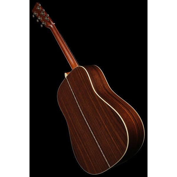Martin Guitar D-28 StreetLegend