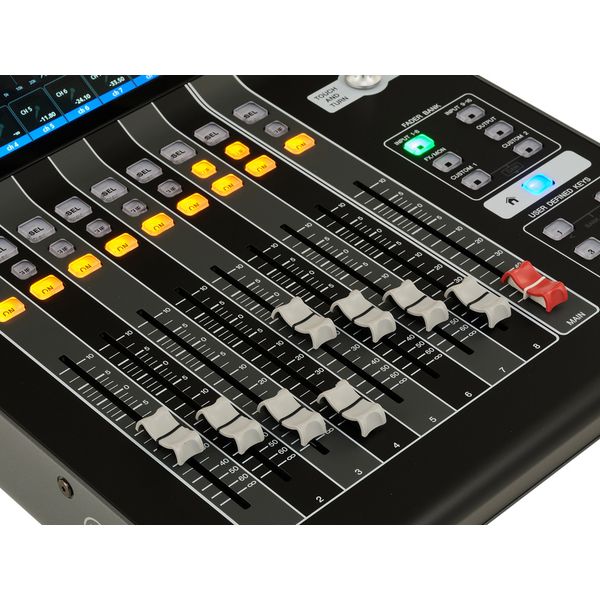Yamaha DM3