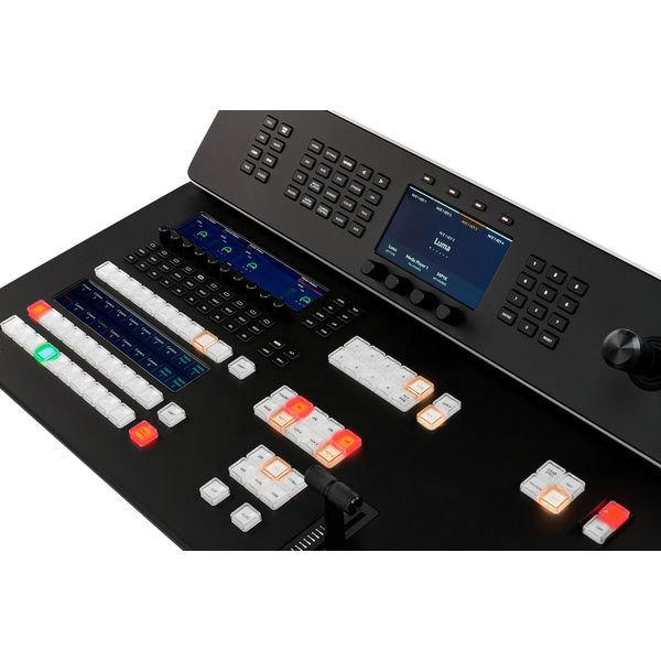 Blackmagic Design ATEM Television Studio 4K8