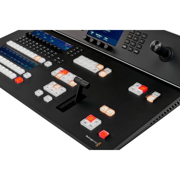 Blackmagic Design ATEM Television Studio 4K8