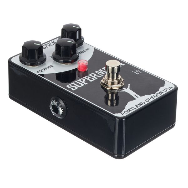 Mr. Black Pedals Supermoon Modulated Reverb