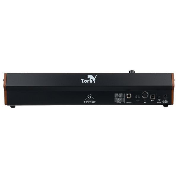 Behringer Toro