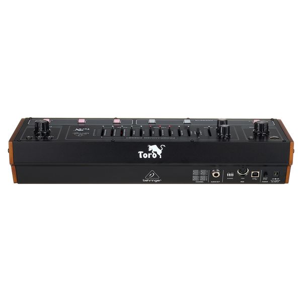 Behringer Toro