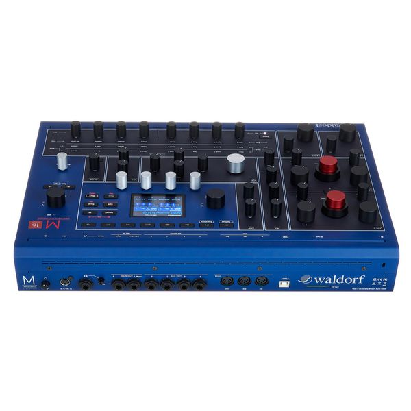 Waldorf M 16Voice