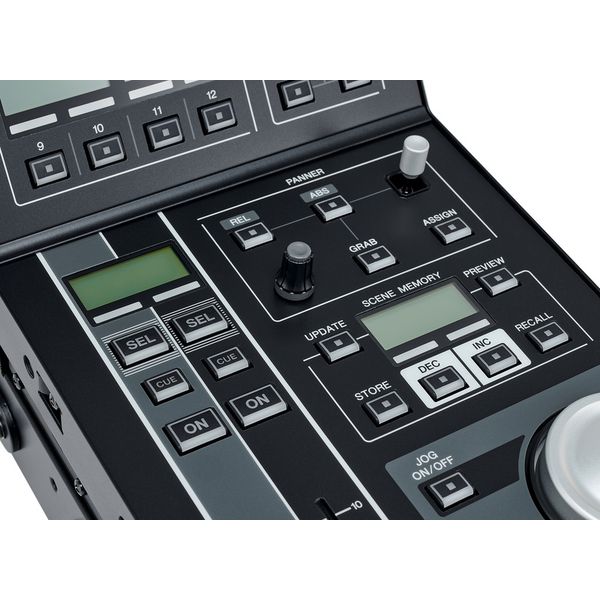 Yamaha DM7 Control