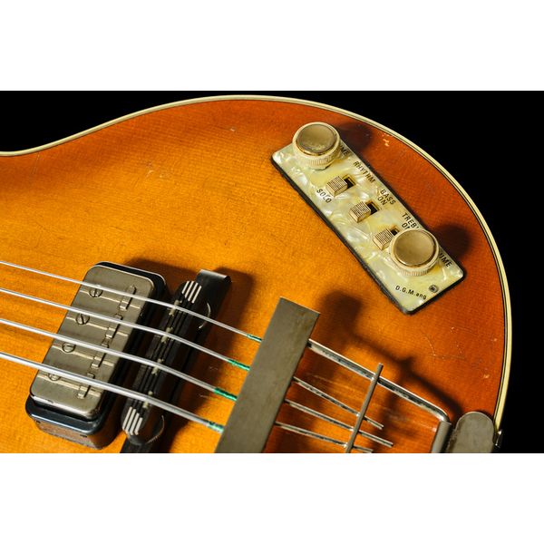 Höfner Club Bass Vintage Relic