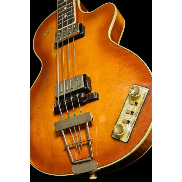 Höfner Club Bass Vintage Relic