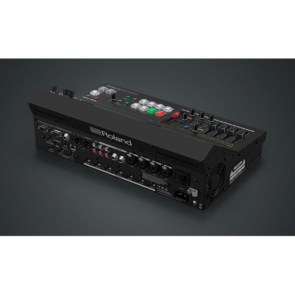 Roland VR-400UHD 4K Streaming Mixer