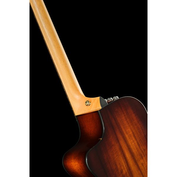 Taylor 222ce-K DLX