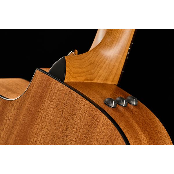 Taylor 110ce Sapele