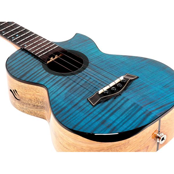 Flight Comet Tenor Ukulele BL