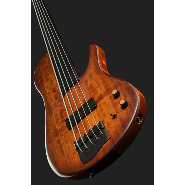 Franz Bassguitars Kuma 5 Fretless