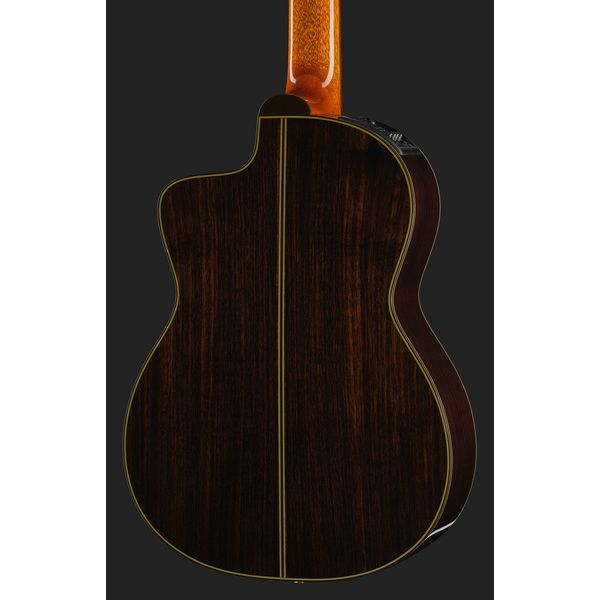 Takamine EC132SC w/Softcase