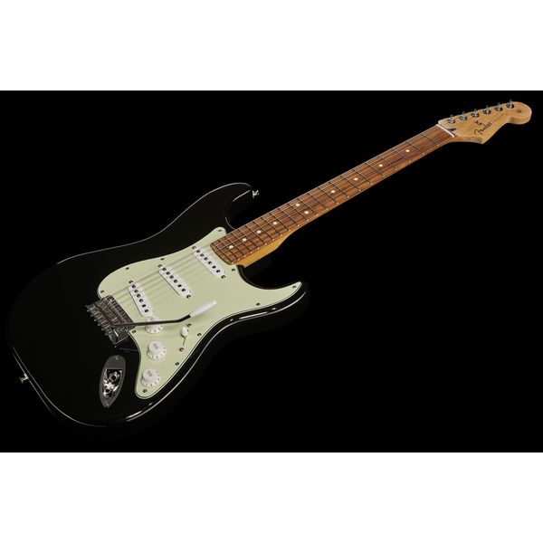 Fender LTD Player Strat BK