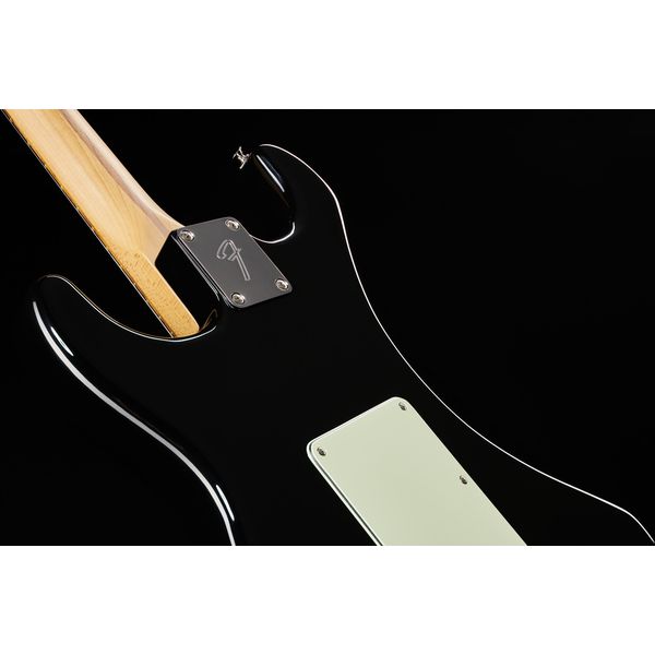 Fender LTD Player Strat BK