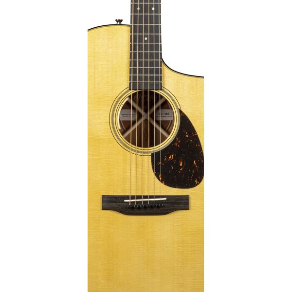Martin Guitars SC-18E