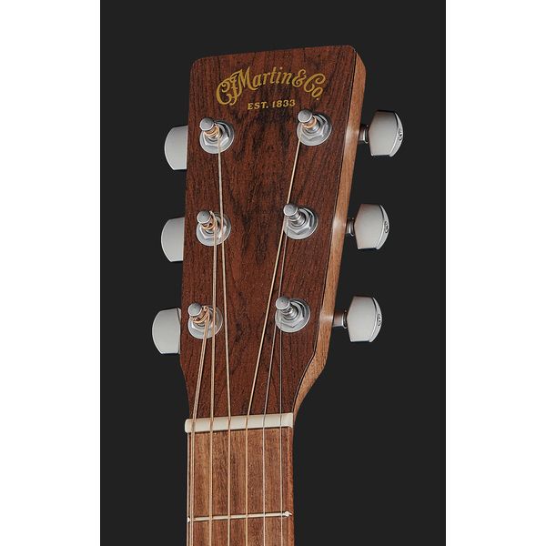 Martin Guitars 00-X2E