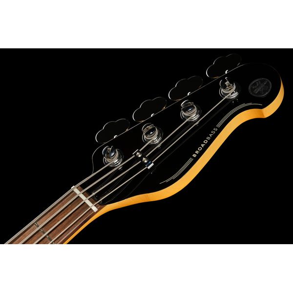 Yamaha BBP 34 Vintage White