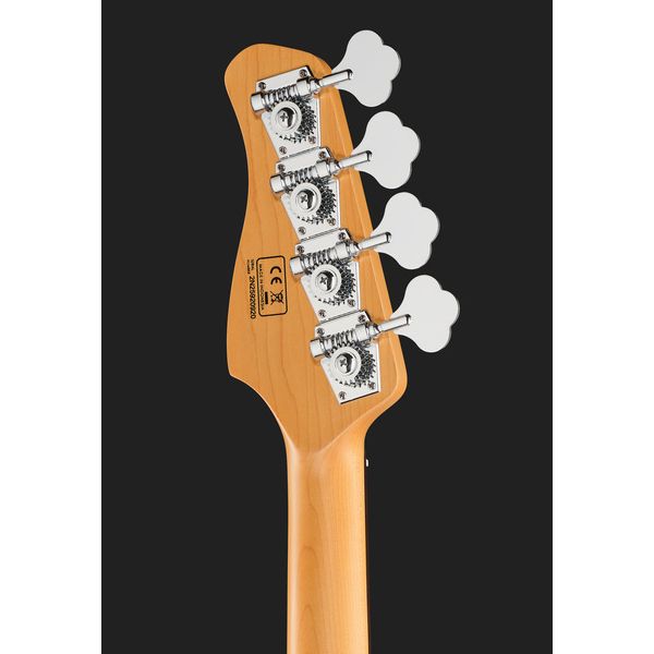 Marcus Miller Z7-4 Antique White