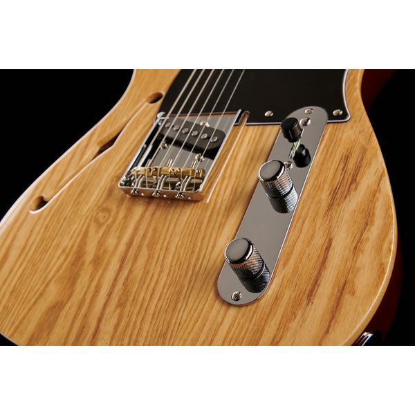 Larry Carlton T7TV Natural