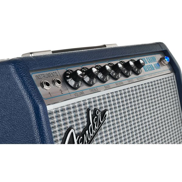 Fender LTD 68 Custom Vibro Champ NAVY