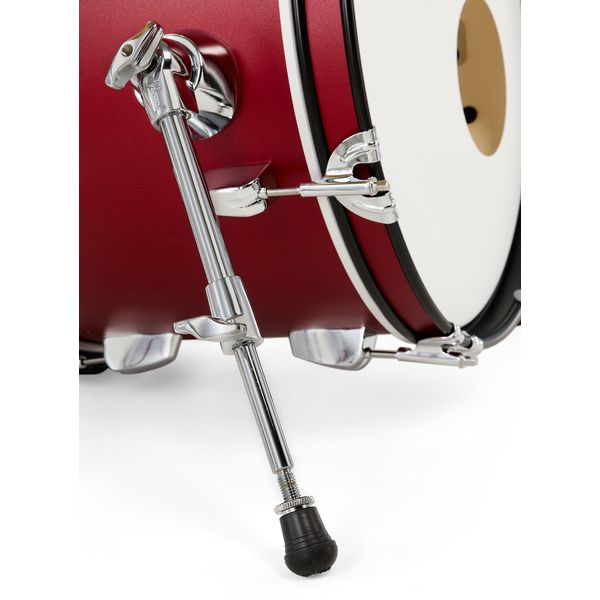 Pearl Roadshow 18" Plus Matte Red