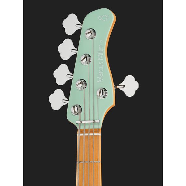 Marcus Miller Z7-5 Mint