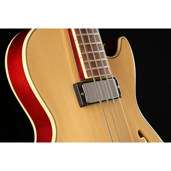 Ibanez AGB200-NT Semi Hollow