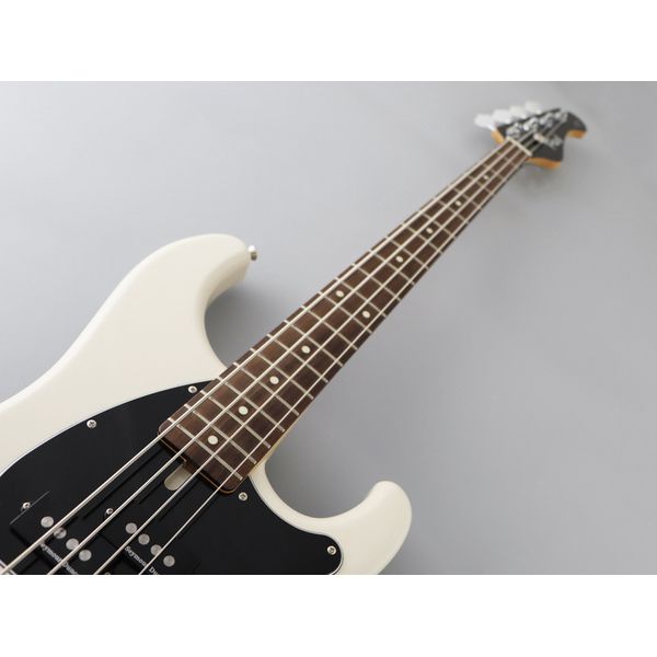FGN Bass J-Standard Mighty Power W