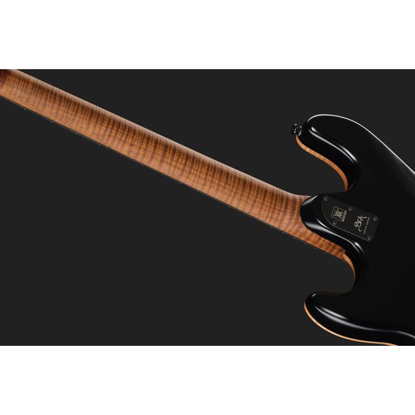 Music Man Rabea Massaad Sabre Vileblood