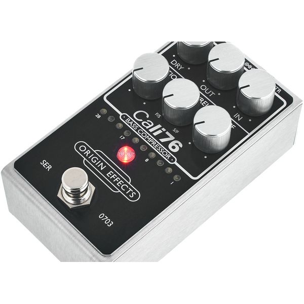 Origin Effects Cali76 V2 Bass Compressor BK