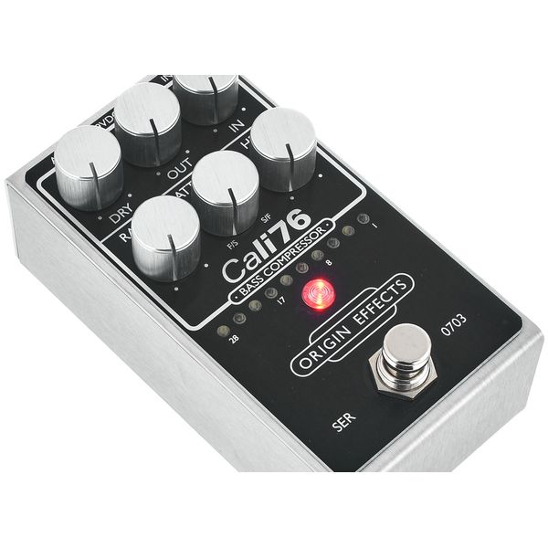 Origin Effects Cali76 V2 Bass Compressor BK